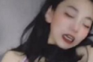 互动小合集P站小L莉最新合集30V949M，优质翘臀热裤不露脸